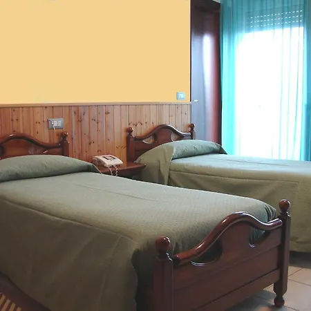 Hotel Tourist 3*