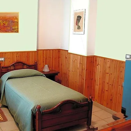 Tourist Hotel
