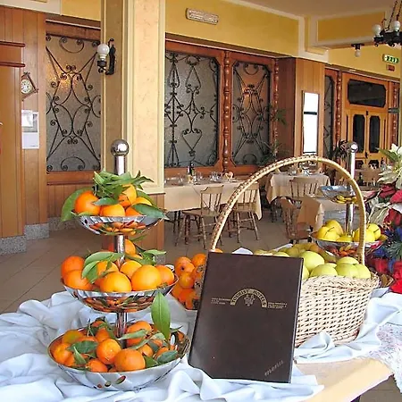 Tourist Hotel